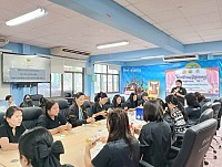 จัดทำดอกไม้จันทร์สำหรับพิธีถวายดอกไม้จันทร์ ณ องค์การบริหารส